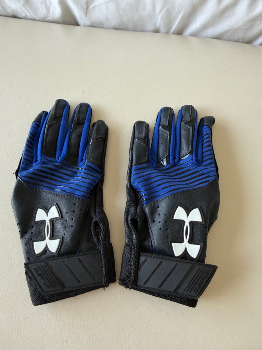 Under Armour Black and Royal Blue Athletic Gloves
